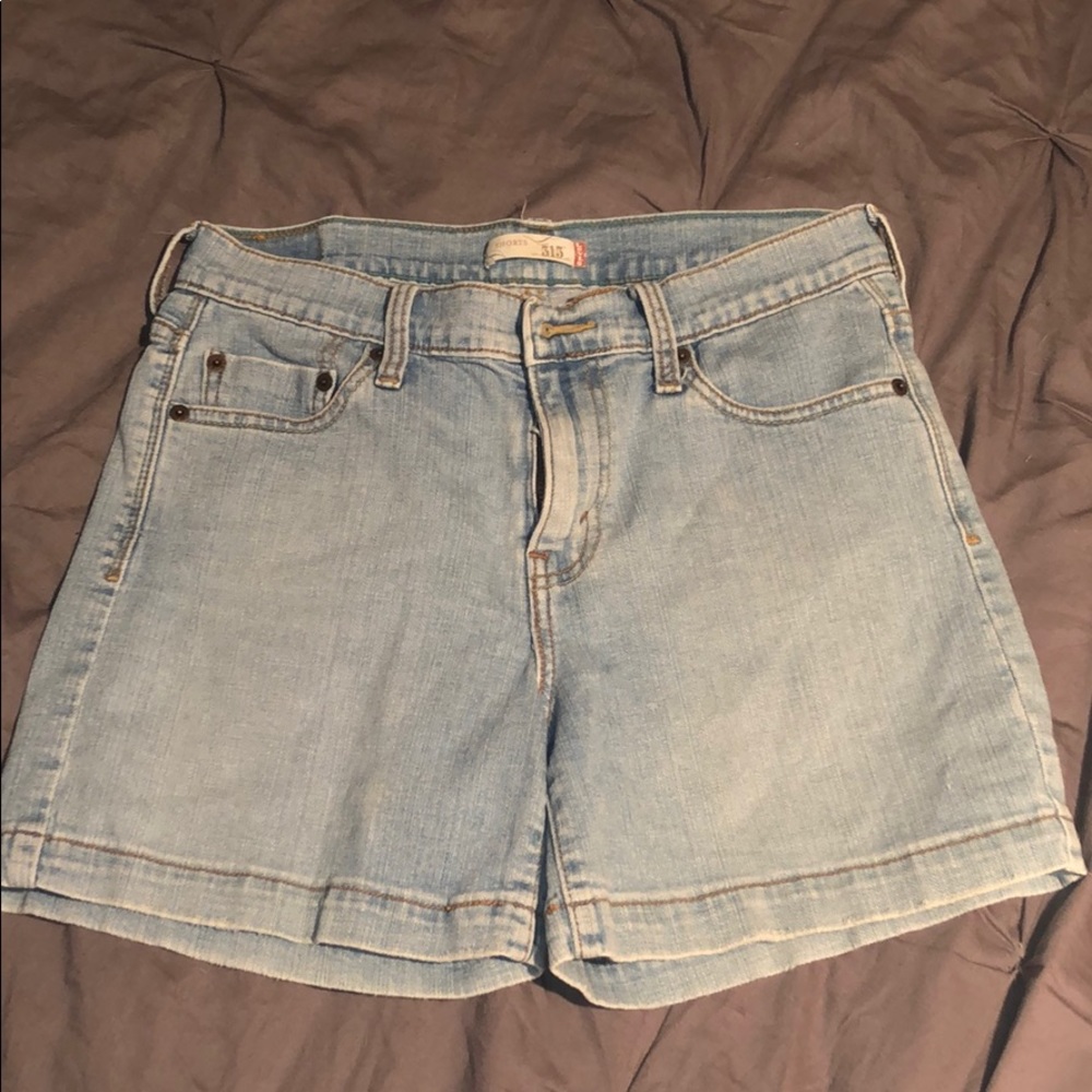 Women’s Levi Jean Shorts